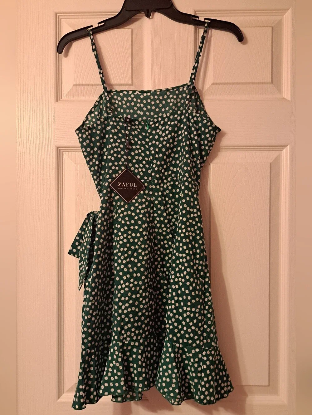 NWT Zaful Size 6 Green Ditzy Floral Tie-Side Ruffle Mini Dress - Picture 8 of 9